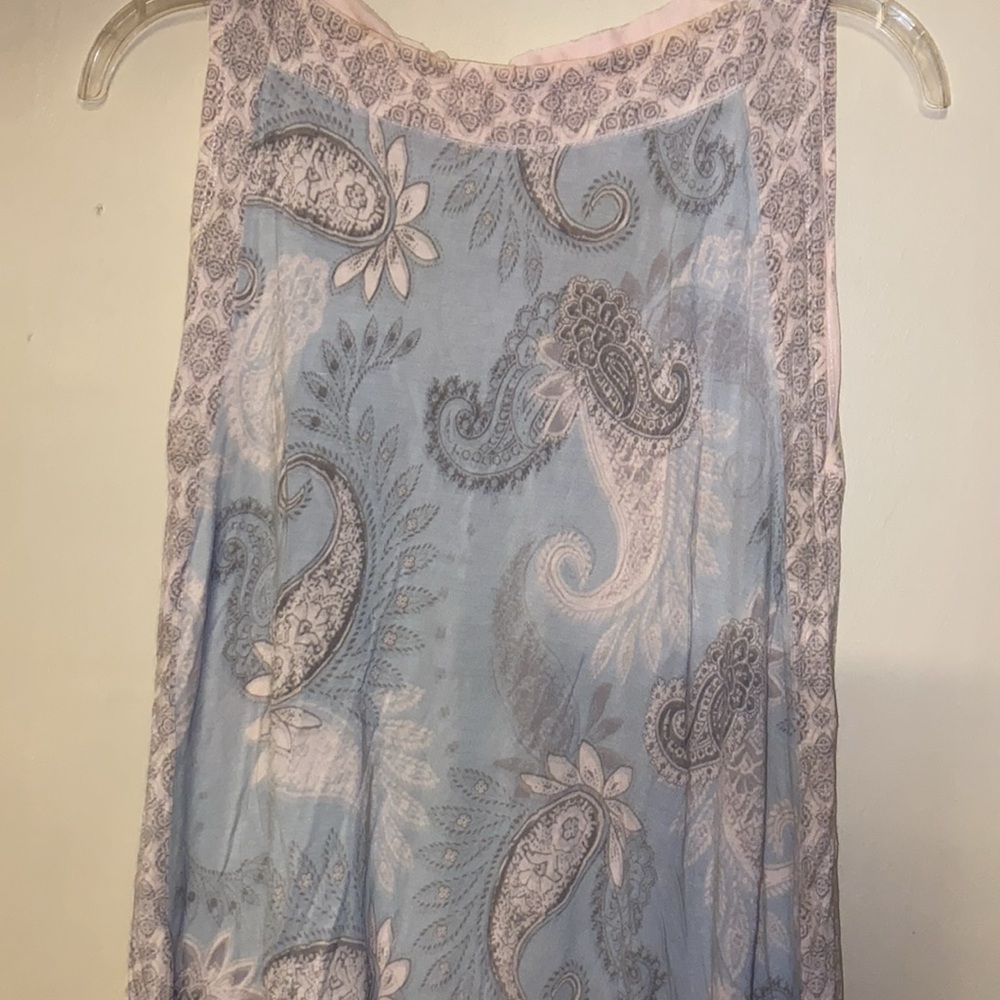 Women’s Rose & Olive Top